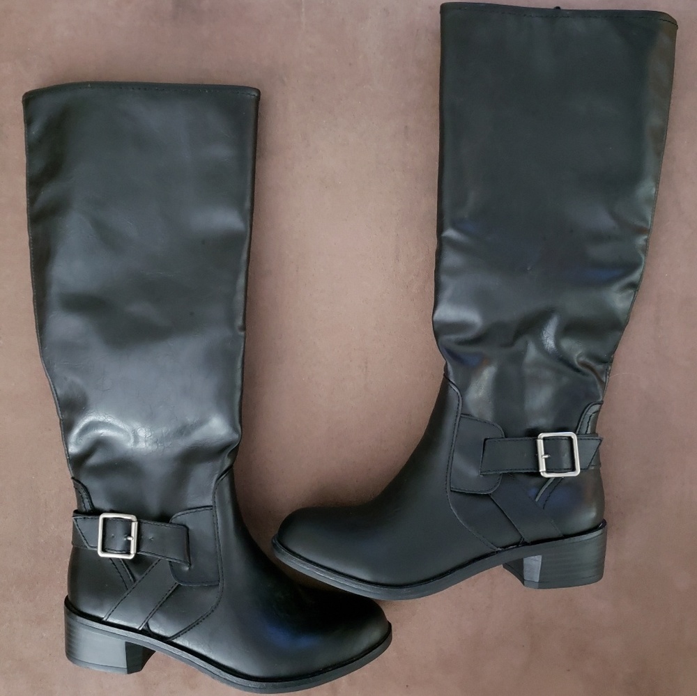 Black Leather Boots